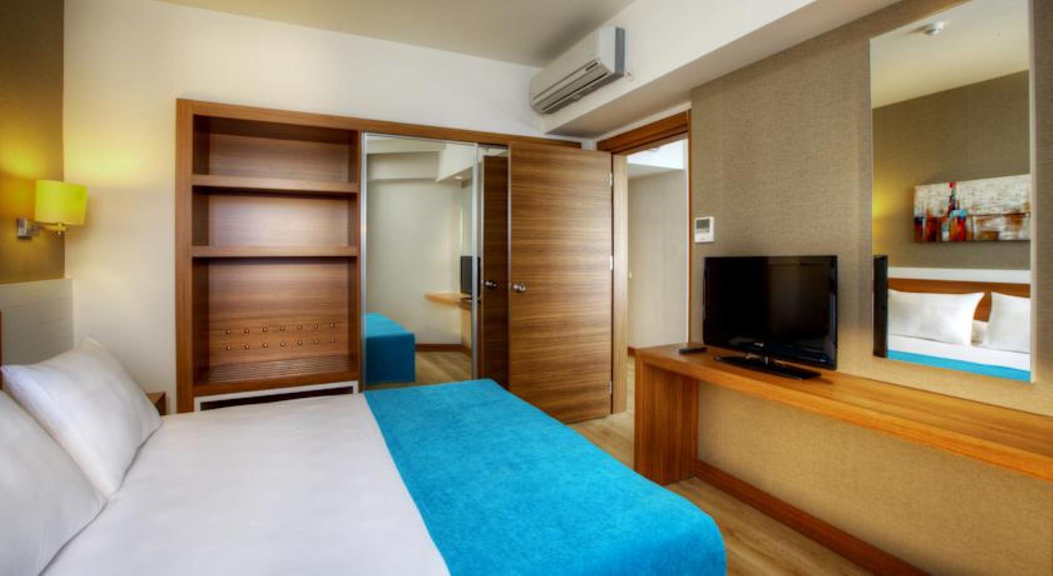 Grand Park Lara Hotel Antalia Esterno foto