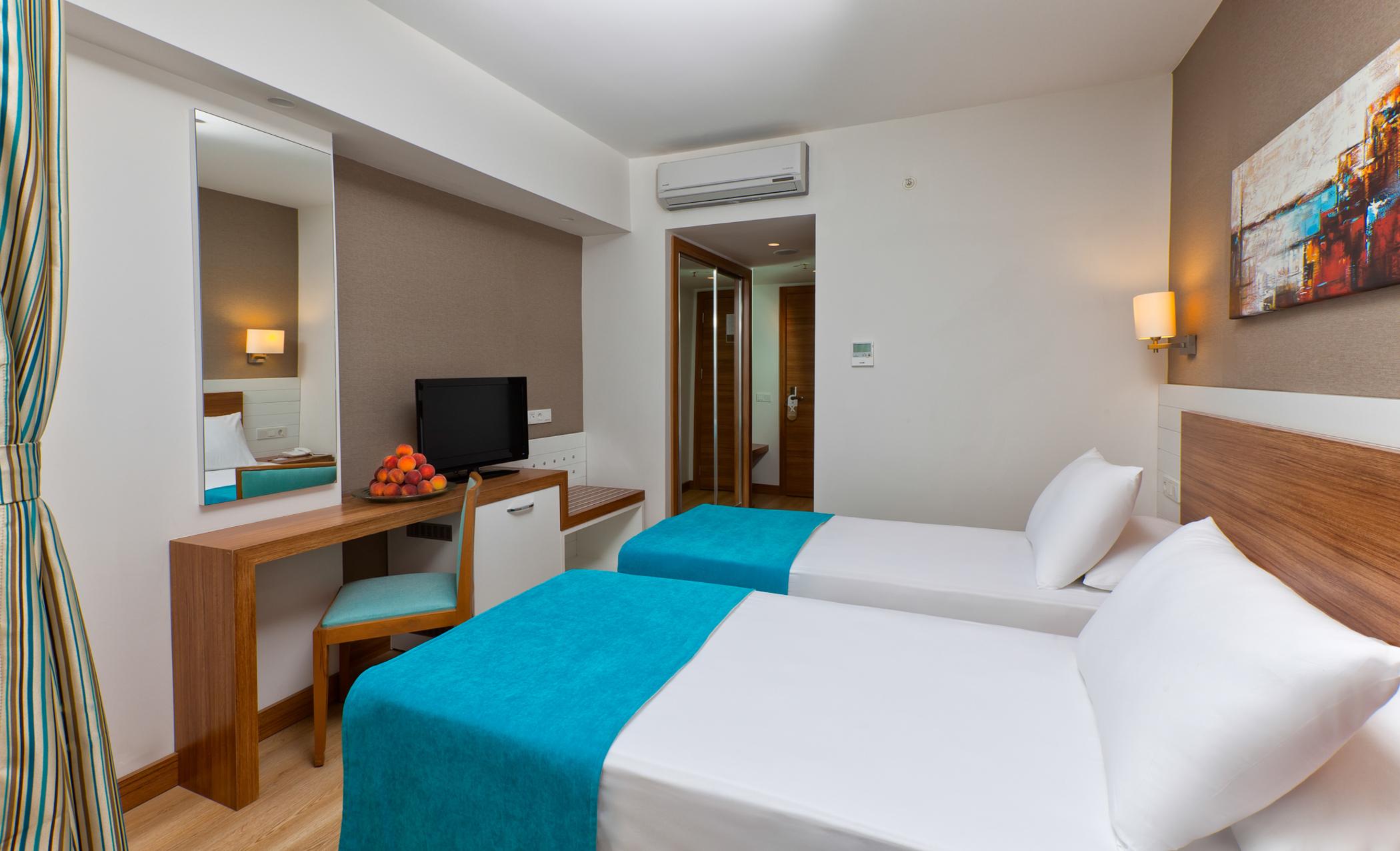 Grand Park Lara Hotel Antalia Esterno foto