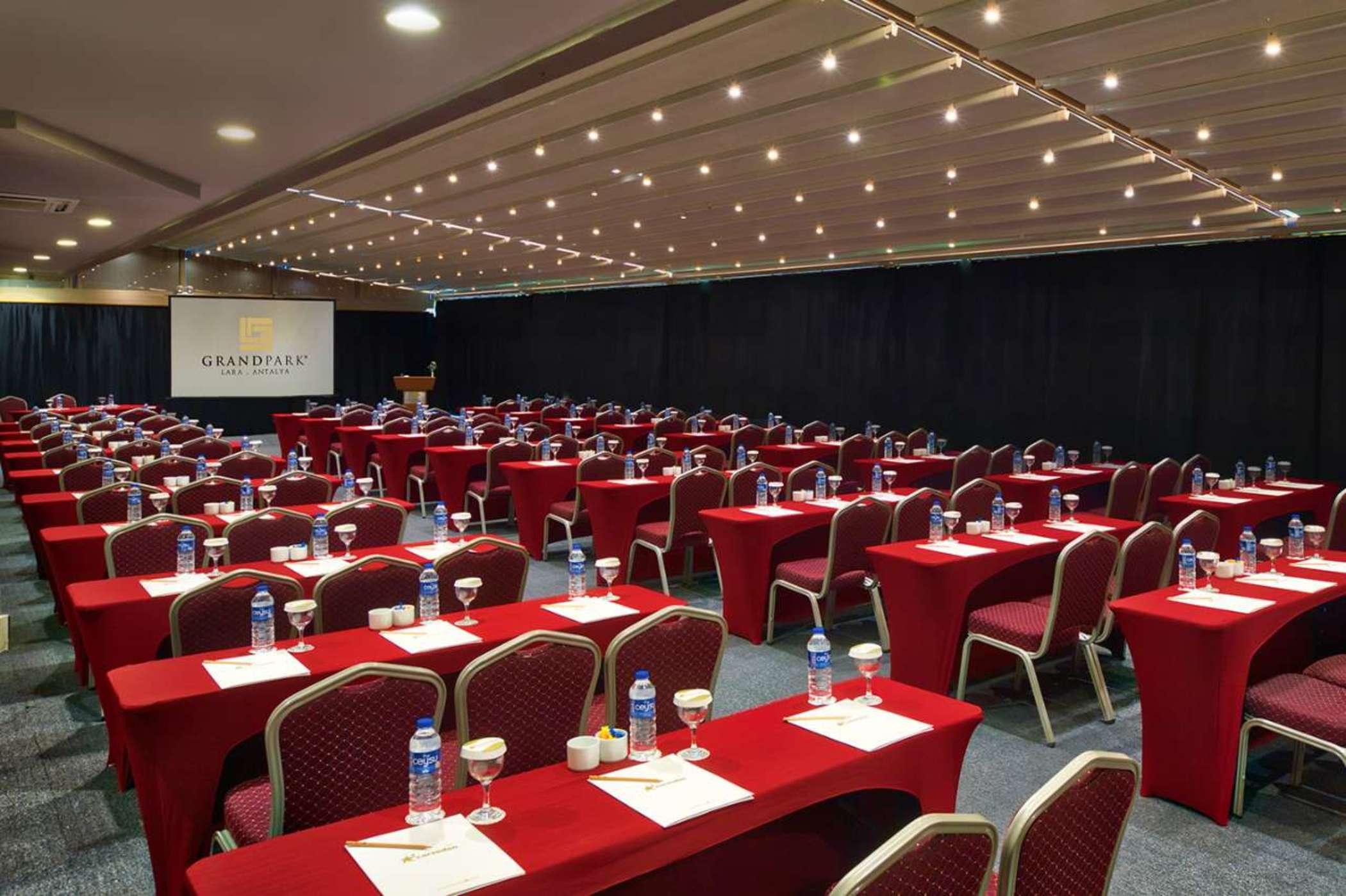 Grand Park Lara Hotel Antalia Esterno foto