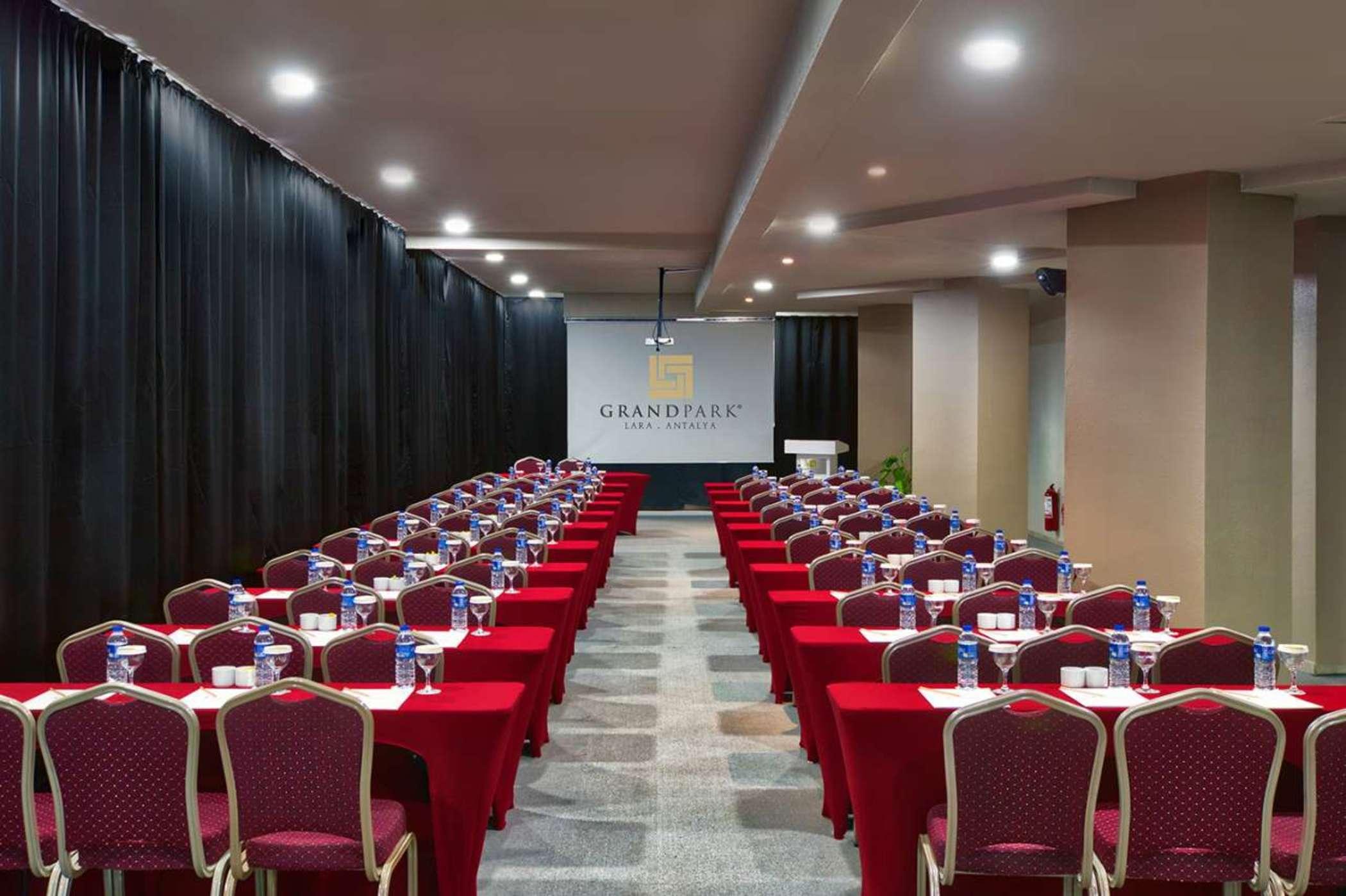 Grand Park Lara Hotel Antalia Esterno foto