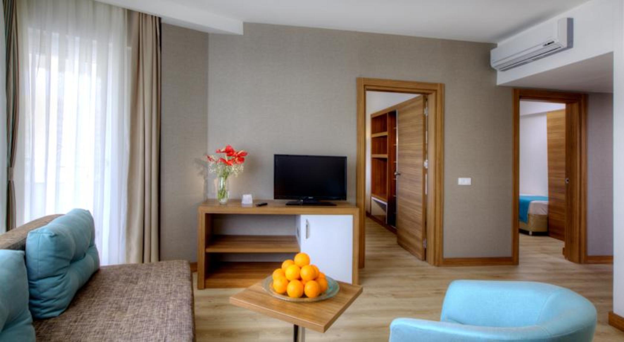 Grand Park Lara Hotel Antalia Esterno foto