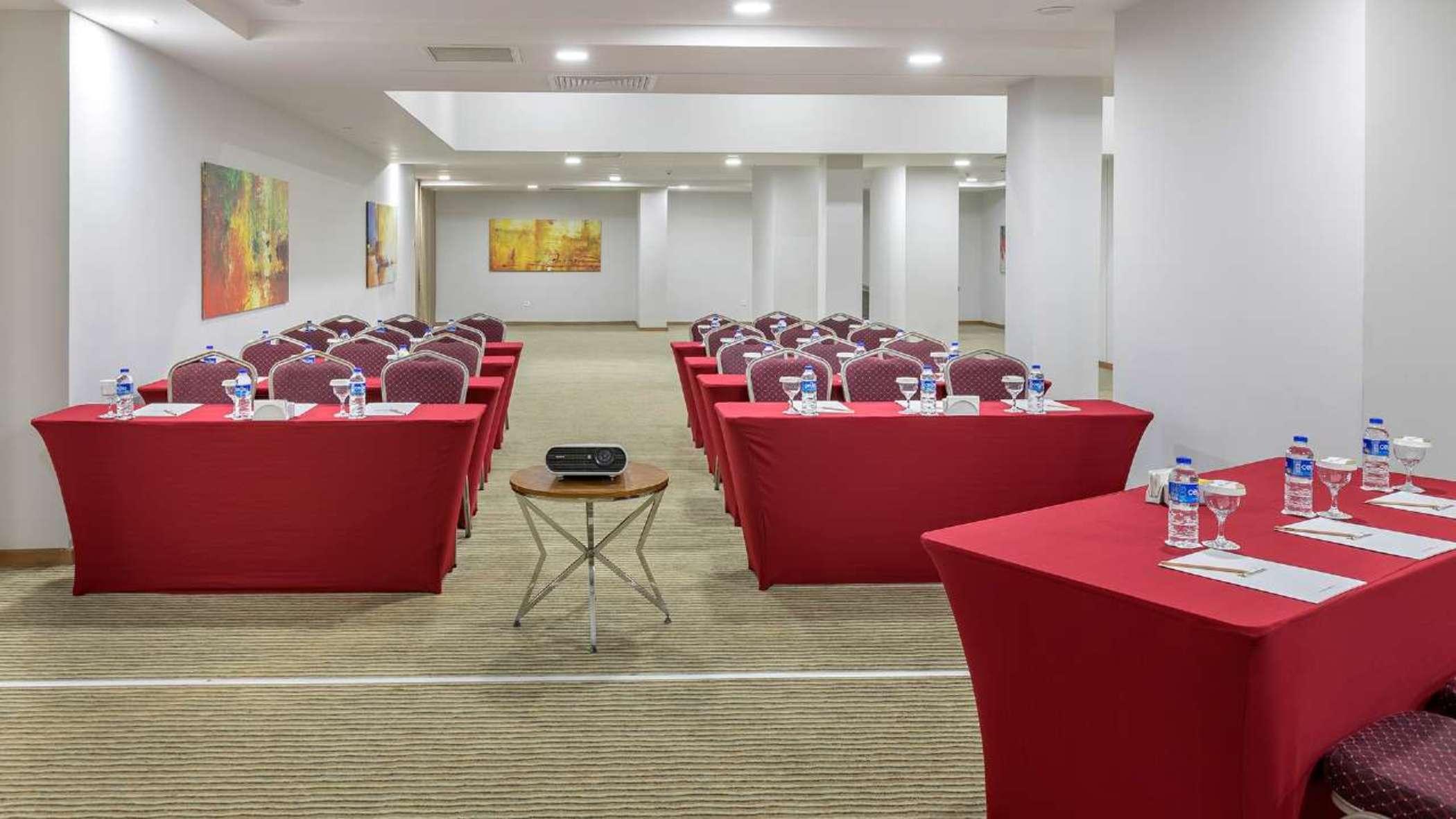 Grand Park Lara Hotel Antalia Esterno foto