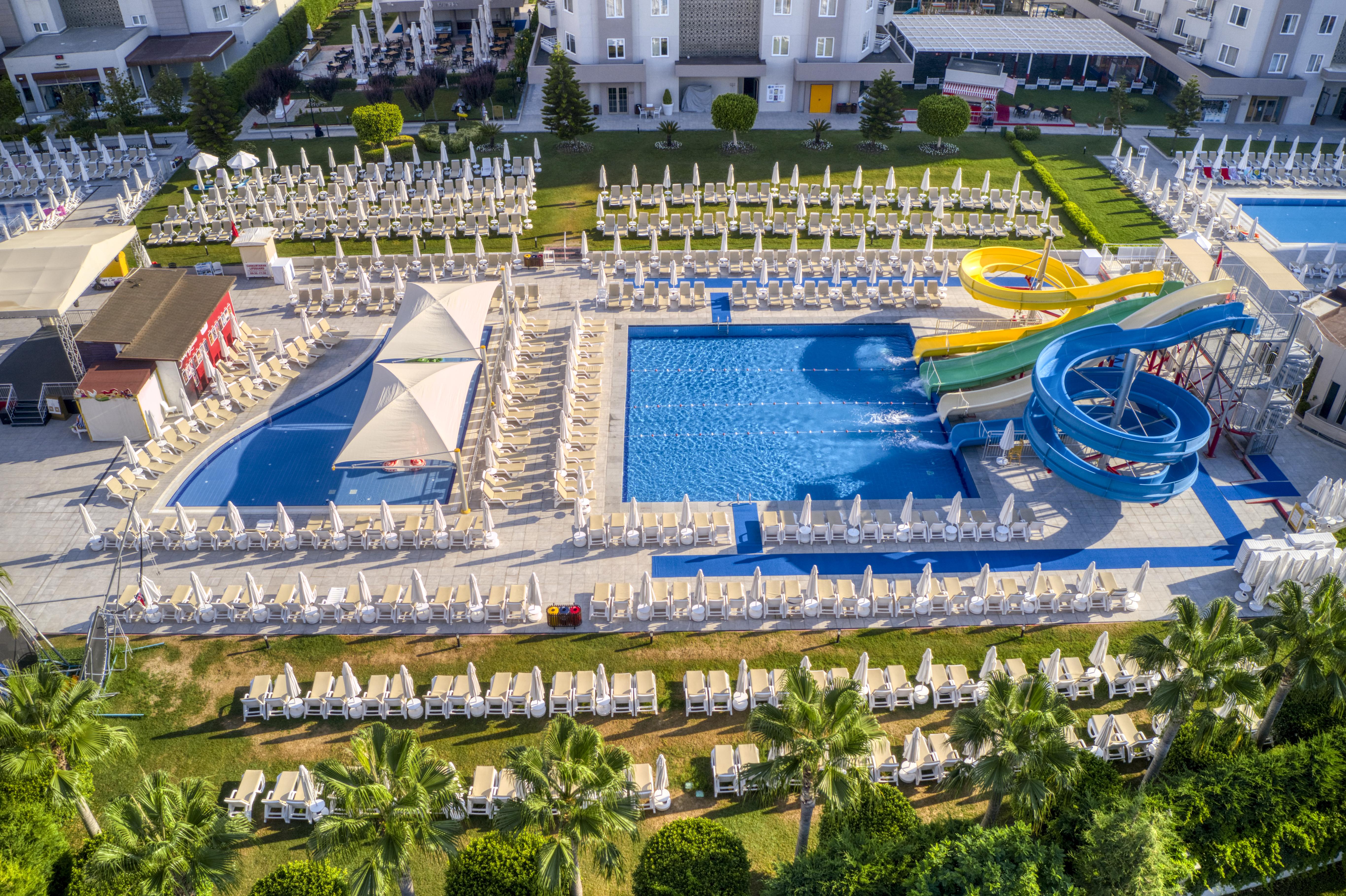 Grand Park Lara Hotel Antalia Esterno foto